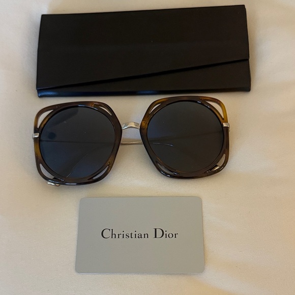 Dior Accessories - Dior Direction Sunglasses oversized BRAND NEW!
